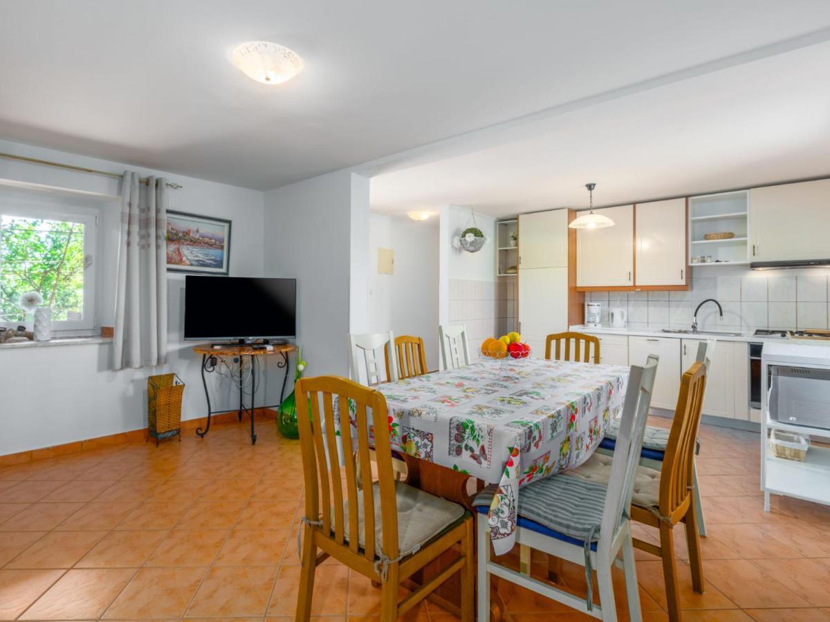 Holiday Home Villa Lucky By Interhome Brtonigla Extérieur photo