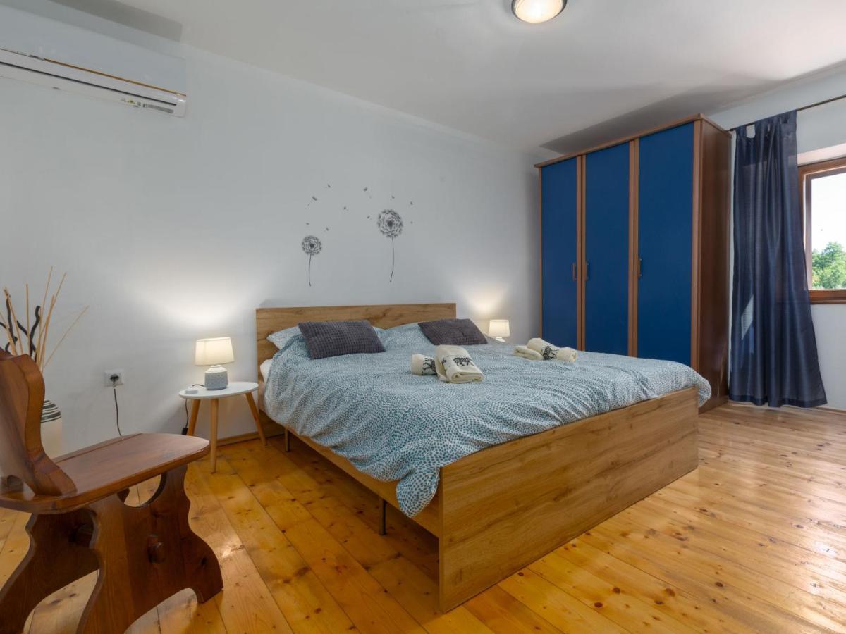 Holiday Home Villa Lucky By Interhome Brtonigla Extérieur photo