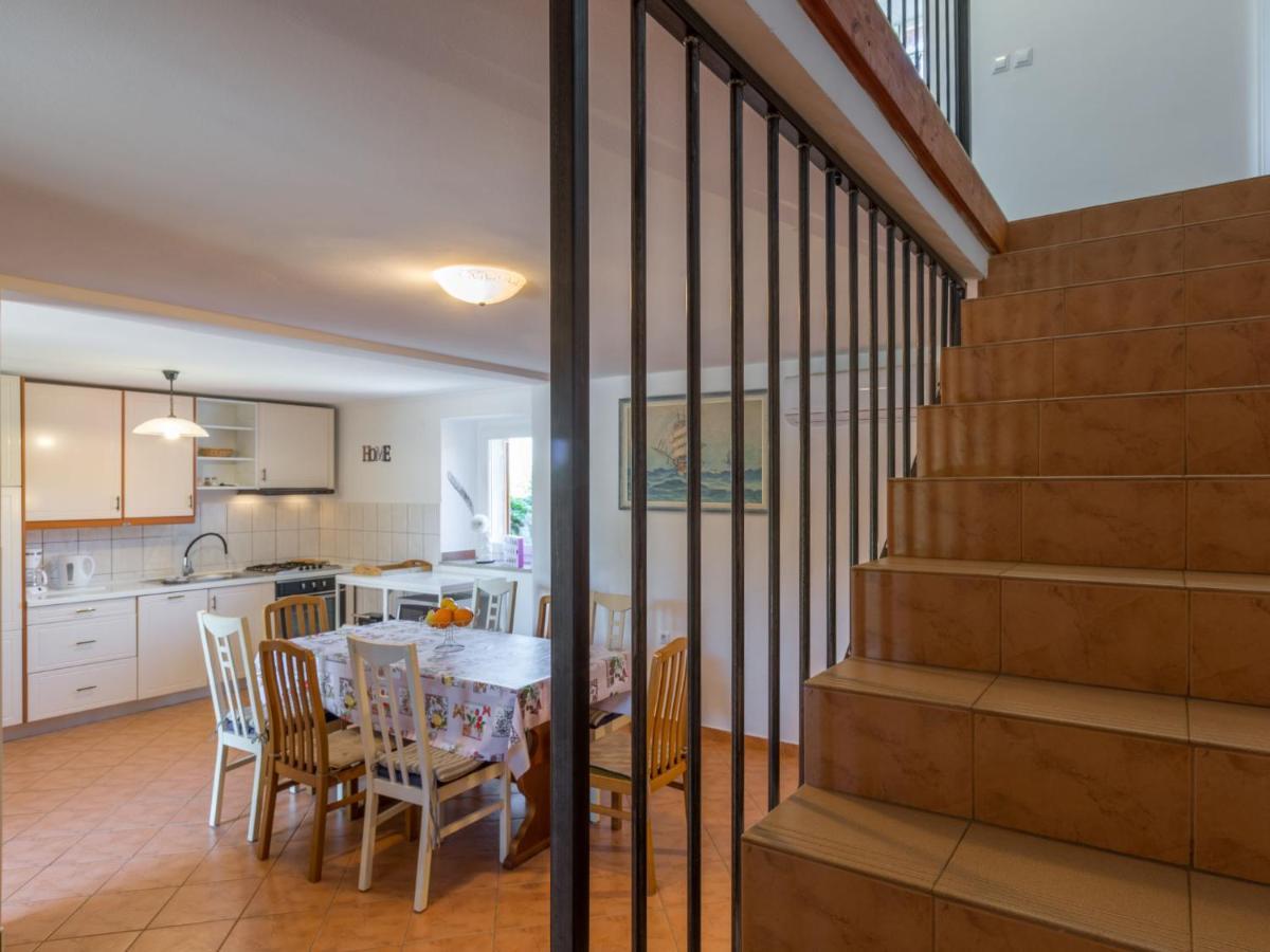 Holiday Home Villa Lucky By Interhome Brtonigla Extérieur photo