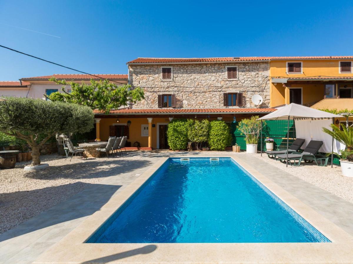 Holiday Home Villa Lucky By Interhome Brtonigla Extérieur photo